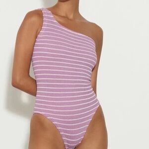 Hunza G Nancy One Shoulder Striped One Piece Crinkle Swimsuit One Size